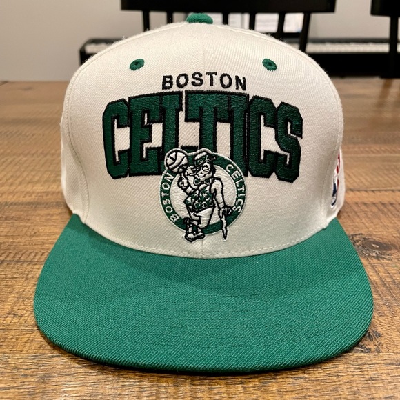 Mitchell & Ness Other - Mitchell & Ness Snapback Hat